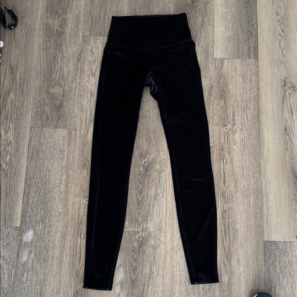 Lululemon Black Velvet Leggings Extra Small Small Soft Luxe Stretch